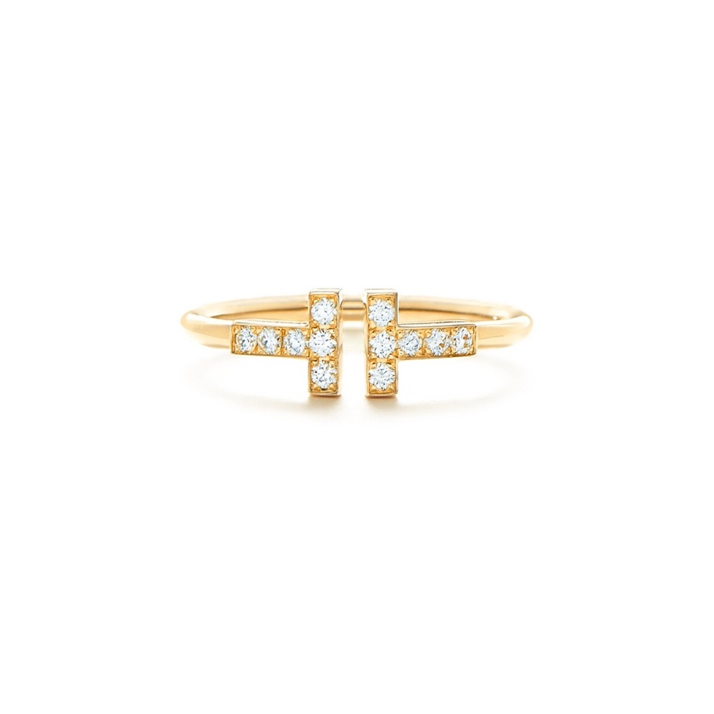 Tiffanies Diamond ‘T’ Ring